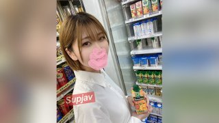Deceive A Fair-Skinned Slender Cafe Signboard Beauty And Play With Multiple People And Play Ten Consecutive Vaginal Cum Shots.